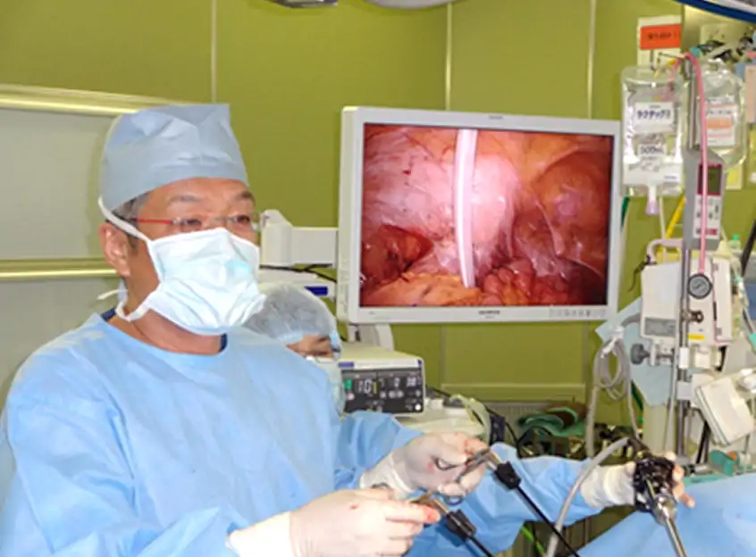 腹腔鏡下大腸切除術